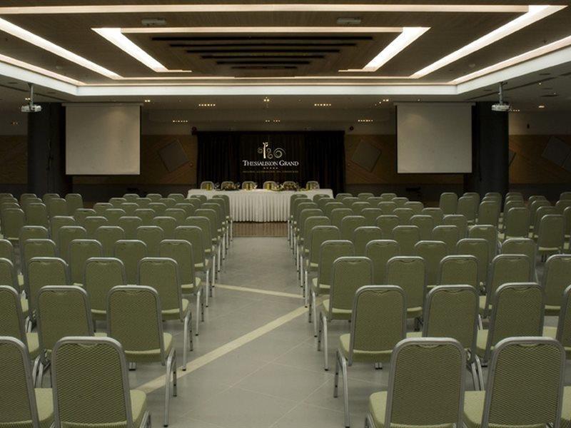 Thessalikon Grand Hotel Kardítsa Екстериор снимка